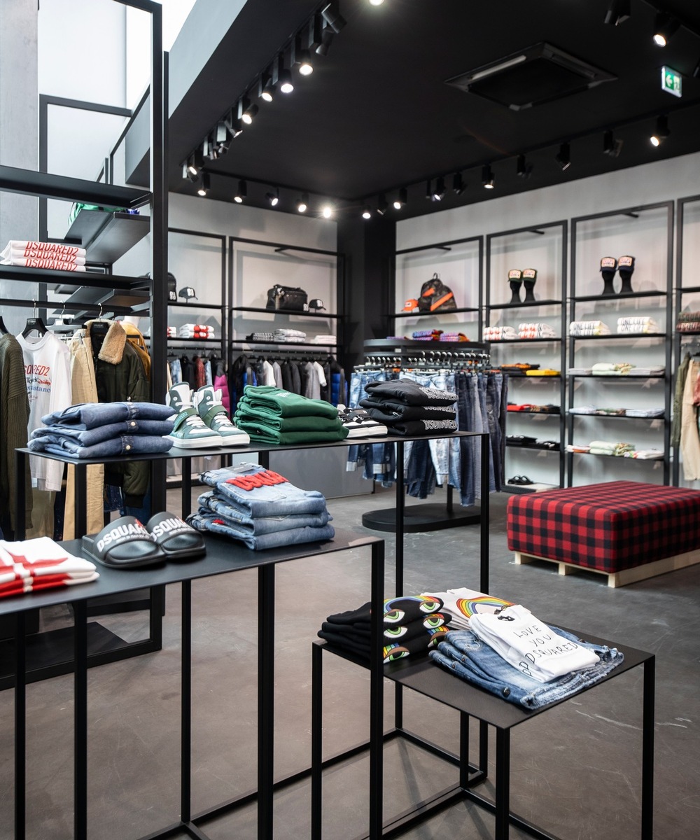 OUTLETCITY METZINGEN DSQUARED STORE ER FFNET Presseportal